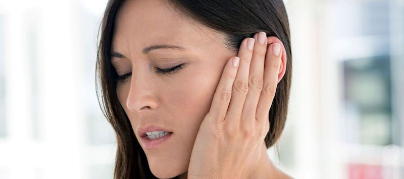 Cómo sacar agua del oído